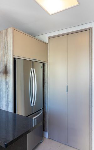 Apartamento para alugar com 151m², 3 quartos e 3 vagas Apartamento para alugar com 151m², 3 quartos e 3 vagasCozinha