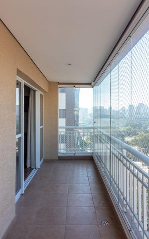 Apartamento para alugar com 151m², 3 quartos e 3 vagas Apartamento para alugar com 151m², 3 quartos e 3 vagasVaranda
