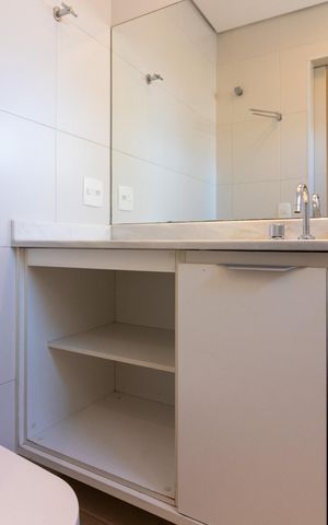 Apartamento para alugar com 151m², 3 quartos e 3 vagas Apartamento para alugar com 151m², 3 quartos e 3 vagasBanheiro da Suíte 2