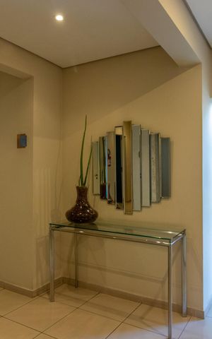 Apartamento para alugar com 151m², 3 quartos e 3 vagas Apartamento para alugar com 151m², 3 quartos e 3 vagasHall de entrada