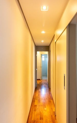 Apartamento para alugar com 151m², 3 quartos e 3 vagas Apartamento para alugar com 151m², 3 quartos e 3 vagasCorredor