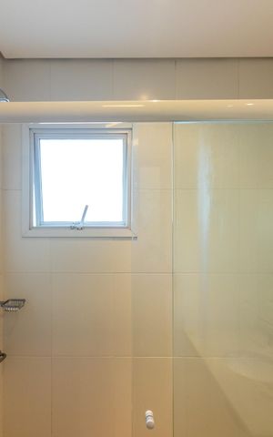 Apartamento para alugar com 151m², 3 quartos e 3 vagas Apartamento para alugar com 151m², 3 quartos e 3 vagasBanheiro da Suíte 3