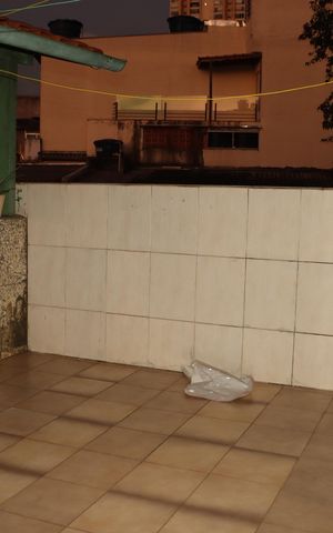Casa à venda com 50m², 4 quartos e 1 vagaÁrea externa