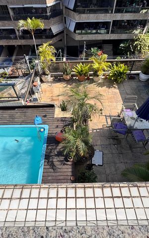 Apartamento à venda com 222m², 4 quartos e 3 vagas Apartamento à venda com 222m², 4 quartos e 3 vagasTerraço - Vista