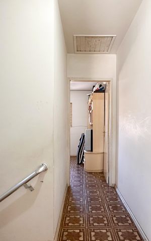 Casa à venda com 180m², 3 quartos e 2 vagas Casa à venda com 180m², 3 quartos e 2 vagasAcesso aos Quartos