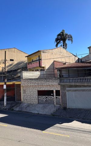 Casa à venda com 180m², 3 quartos e 2 vagas Casa à venda com 180m², 3 quartos e 2 vagasVista da Sacada da Suíte 2