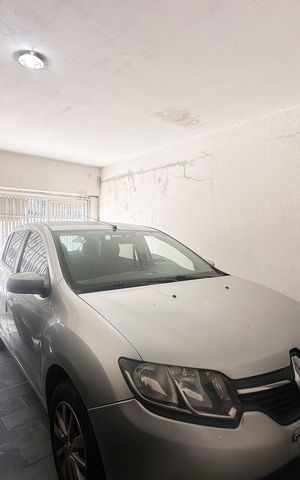 Casa à venda com 180m², 3 quartos e 2 vagas Casa à venda com 180m², 3 quartos e 2 vagasGaragem
