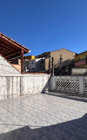 Casa à venda com 180m², 3 quartos e 2 vagas Casa à venda com 180m², 3 quartos e 2 vagasSacada da Suíte 2