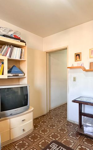 Casa à venda com 180m², 3 quartos e 2 vagas Casa à venda com 180m², 3 quartos e 2 vagasSuíte 1