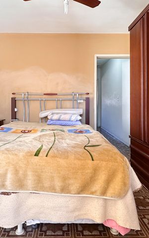 Casa à venda com 180m², 3 quartos e 2 vagas Casa à venda com 180m², 3 quartos e 2 vagasSuíte 2