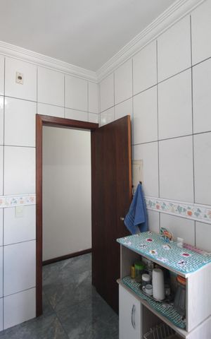 Apartamento à venda com 80m², 2 quartos e 1 vagaCozinha