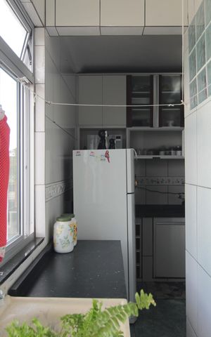 Apartamento à venda com 80m², 2 quartos e 1 vagaÁrea de Serviço