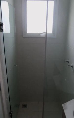 Apartamento para alugar com 86m², 3 quartos e 1 vaga Apartamento para alugar com 86m², 3 quartos e 1 vagaBanheiro da suíte
