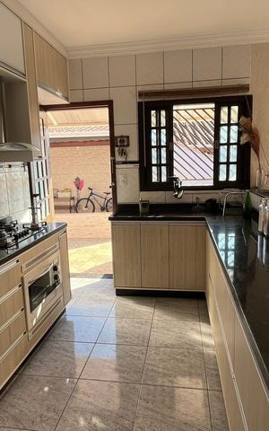 Casa para alugar com 60m², 2 quartos e 1 vagaCozinha