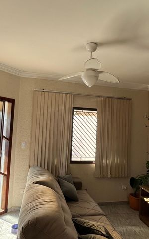 Casa para alugar com 60m², 2 quartos e 1 vagaSala