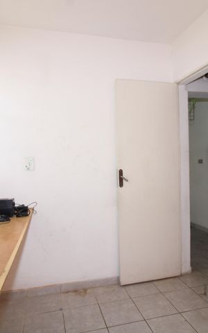 Casa para alugar com 50m², 2 quartos e sem vagaQuarto 