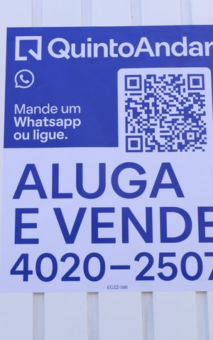 Casa de condomínio à venda com 65m², 2 quartos e 1 vagaPlaca GRANDE instalada no portão do condomínio dia 11.07.2026 - ECZZ-586
