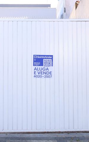 Casa de condomínio à venda com 65m², 2 quartos e 1 vagaPlaca GRANDE instalada no portão do condomínio dia 11.07.2026 - ECZZ-586