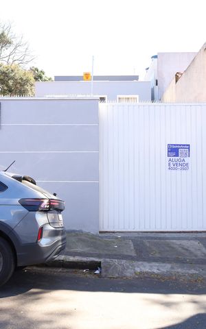 Casa de condomínio à venda com 65m², 2 quartos e 1 vagaFachada do condomínio - Placa GRANDE instalada no portão do condomínio dia 11.07.2026 - ECZZ-586