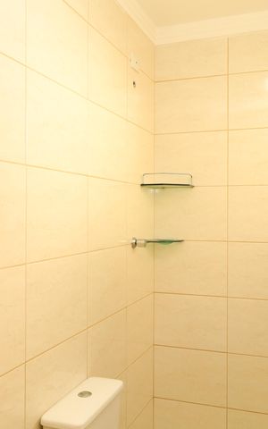Casa de condomínio à venda com 65m², 2 quartos e 1 vagaBanheiro 1 - Suíte 1