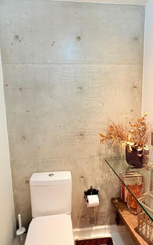 Apartamento para alugar com 97m², 2 quartos e 1 vaga Apartamento para alugar com 97m², 2 quartos e 1 vagaBanheiro social