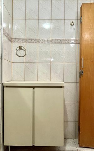 Apartamento à venda com 64m², 2 quartos e sem vaga Apartamento à venda com 64m², 2 quartos e sem vagaBanheiro