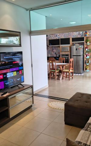 Casa à venda com 360m², 3 quartos e 5 vagas Casa à venda com 360m², 3 quartos e 5 vagasSala