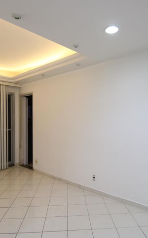 Apartamento para alugar com 70m², 2 quartos e 1 vagaSala