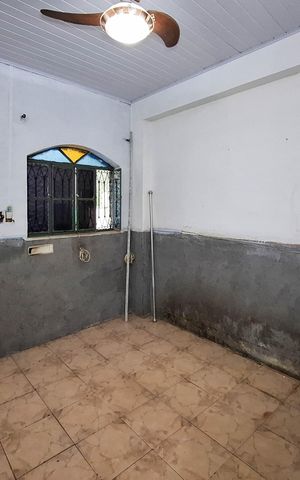 Casa à venda com 109m², 2 quartos e 1 vaga Casa à venda com 109m², 2 quartos e 1 vagaSala