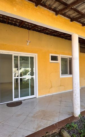 Casa de condomínio à venda com 120m², 3 quartos e 2 vagasÁrea externa