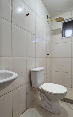 Casa de condomínio à venda com 120m², 3 quartos e 2 vagasBanheiro Social
