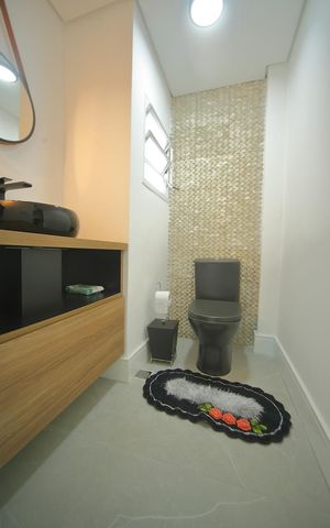 Apartamento à venda com 160m², 2 quartos e 2 vagasBanheiro cobertura 