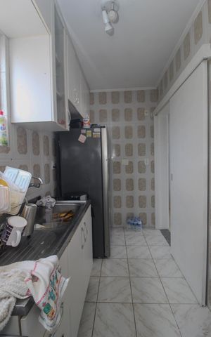 Apartamento à venda com 95m², 2 quartos e 1 vaga Apartamento à venda com 95m², 2 quartos e 1 vagaCozinha/Area de serviço