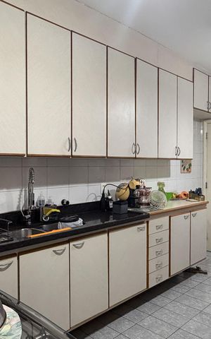 Apartamento para alugar com 138m², 3 quartos e 2 vagas Apartamento para alugar com 138m², 3 quartos e 2 vagasCozinha