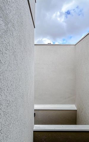 Casa à venda com 100m², 3 quartos e 2 vagasVista da Suíte 1