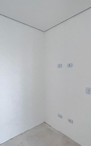 Casa à venda com 100m², 3 quartos e 2 vagasQuarto 2 - Suíte