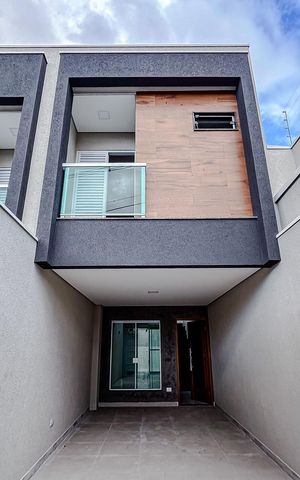 Casa à venda com 100m², 3 quartos e 2 vagasGaragem