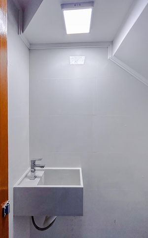 Casa à venda com 100m², 3 quartos e 2 vagasLavabo