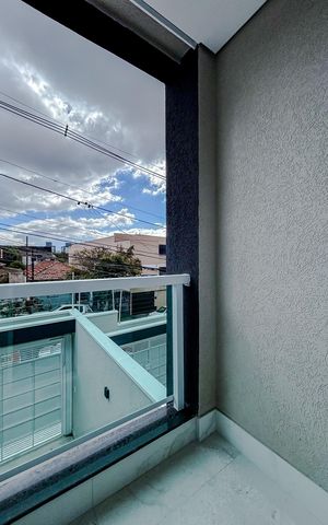 Casa à venda com 100m², 3 quartos e 2 vagasVaranda