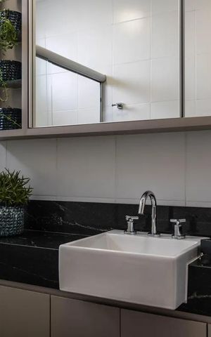Apartamento para alugar com 137m², 2 quartos e 2 vagasBanheiro social