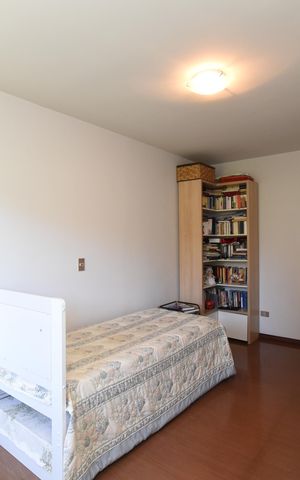 Apartamento à venda com 271m², 3 quartos e 3 vagasQuarto 2
