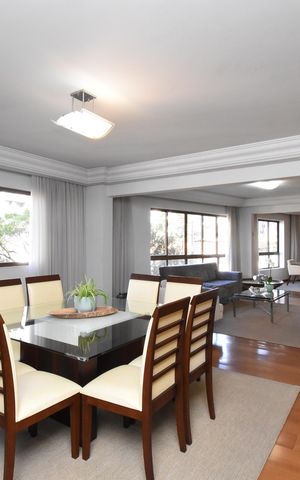 Apartamento à venda com 271m², 3 quartos e 3 vagasSala