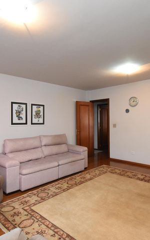 Apartamento à venda com 271m², 3 quartos e 3 vagasSala 2