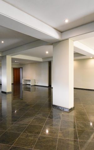 Apartamento à venda com 271m², 3 quartos e 3 vagasÁrea comum - Salão de festas