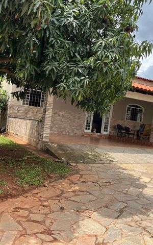 Casa de condomínio à venda com 300m², 4 quartos e 5 vagasÁrea Externa
