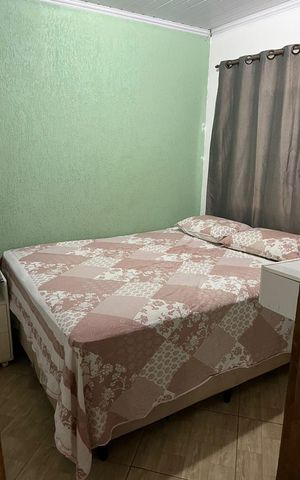 Casa de condomínio à venda com 300m², 4 quartos e 5 vagasQuarto