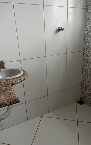 Casa de condomínio à venda com 300m², 4 quartos e 5 vagasBanheiro