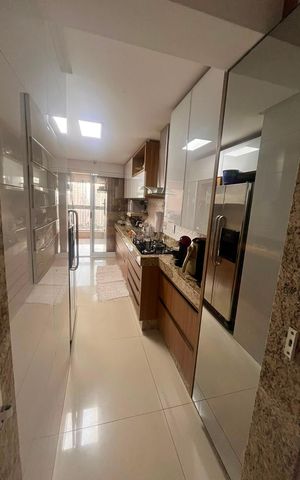 Apartamento para alugar com 148m², 3 quartos e 3 vagas Apartamento para alugar com 148m², 3 quartos e 3 vagasCozinha