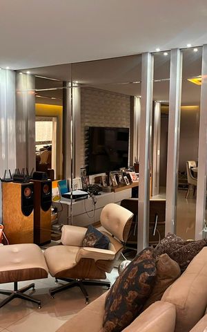 Apartamento para alugar com 148m², 3 quartos e 3 vagas Apartamento para alugar com 148m², 3 quartos e 3 vagasSala
