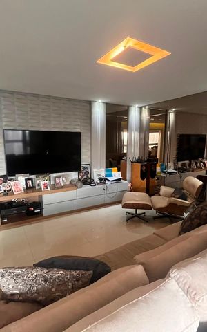 Apartamento para alugar com 148m², 3 quartos e 3 vagas Apartamento para alugar com 148m², 3 quartos e 3 vagasSala